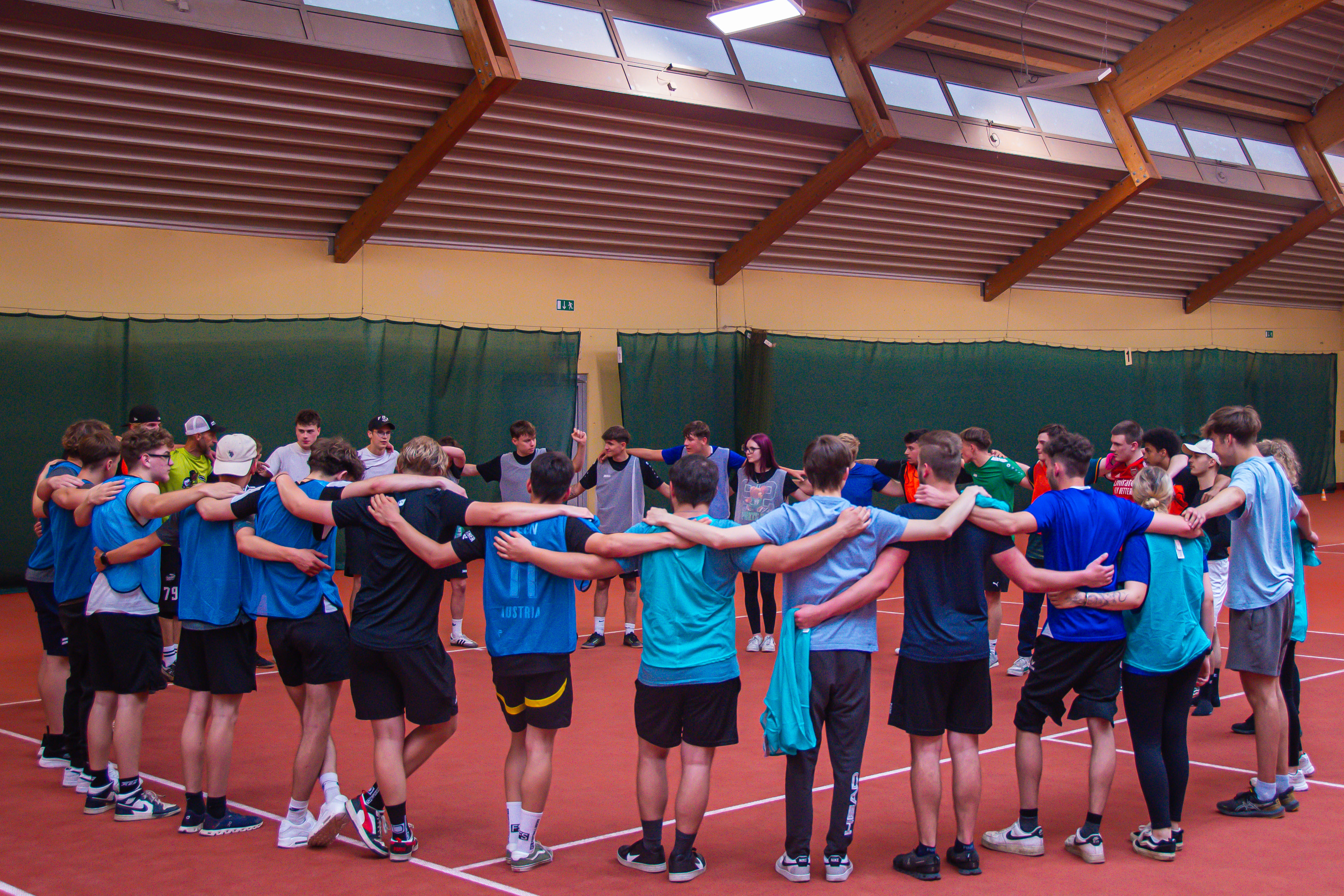 Ultimate-Frisbee-Highlight vom Berufsschulsporttag